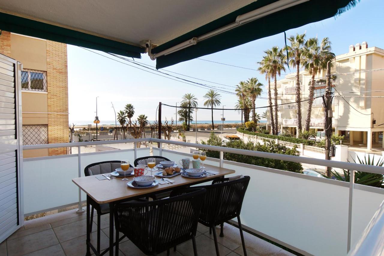 Apartament Beach Club House Castelldefels Zewnętrze zdjęcie
