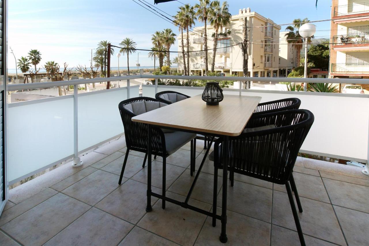 Apartament Beach Club House Castelldefels Zewnętrze zdjęcie