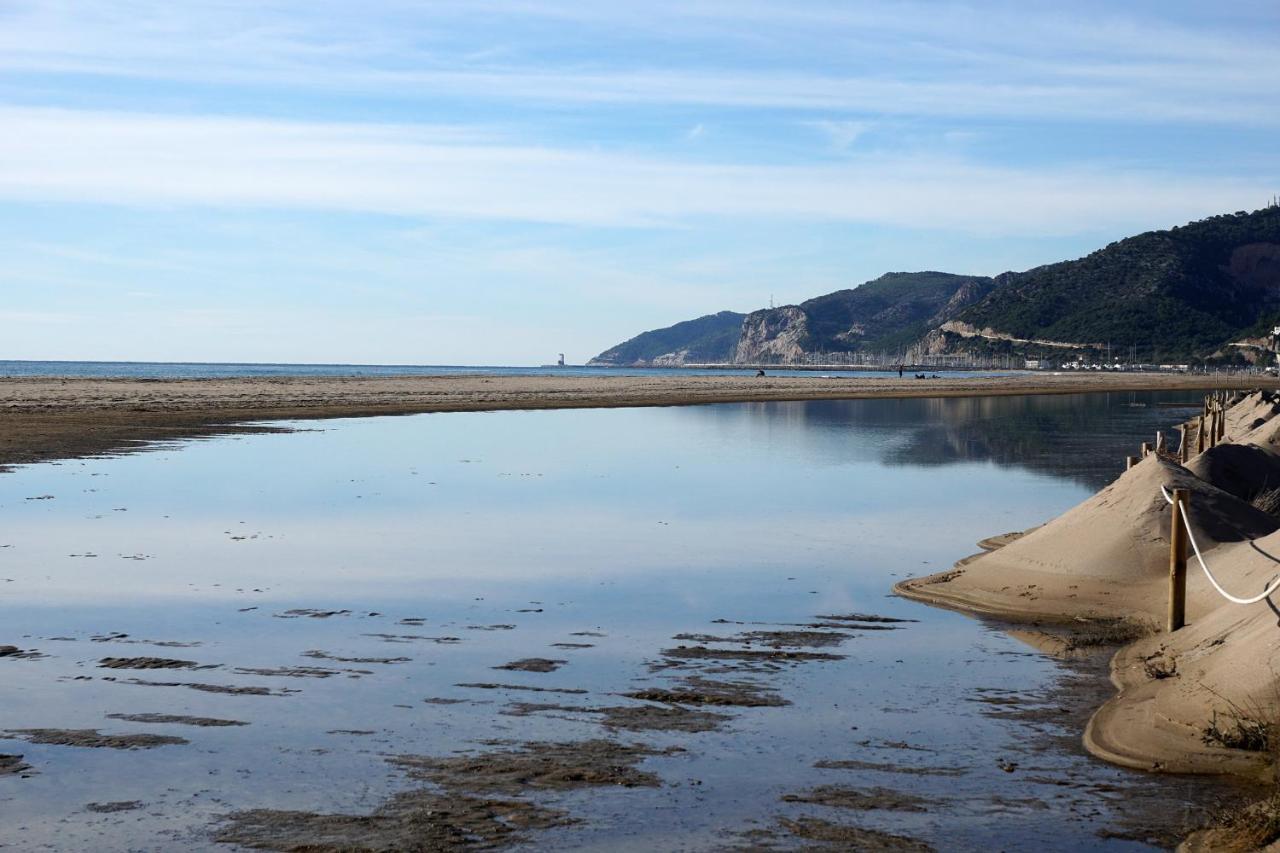 Apartament Beach Club House Castelldefels Zewnętrze zdjęcie